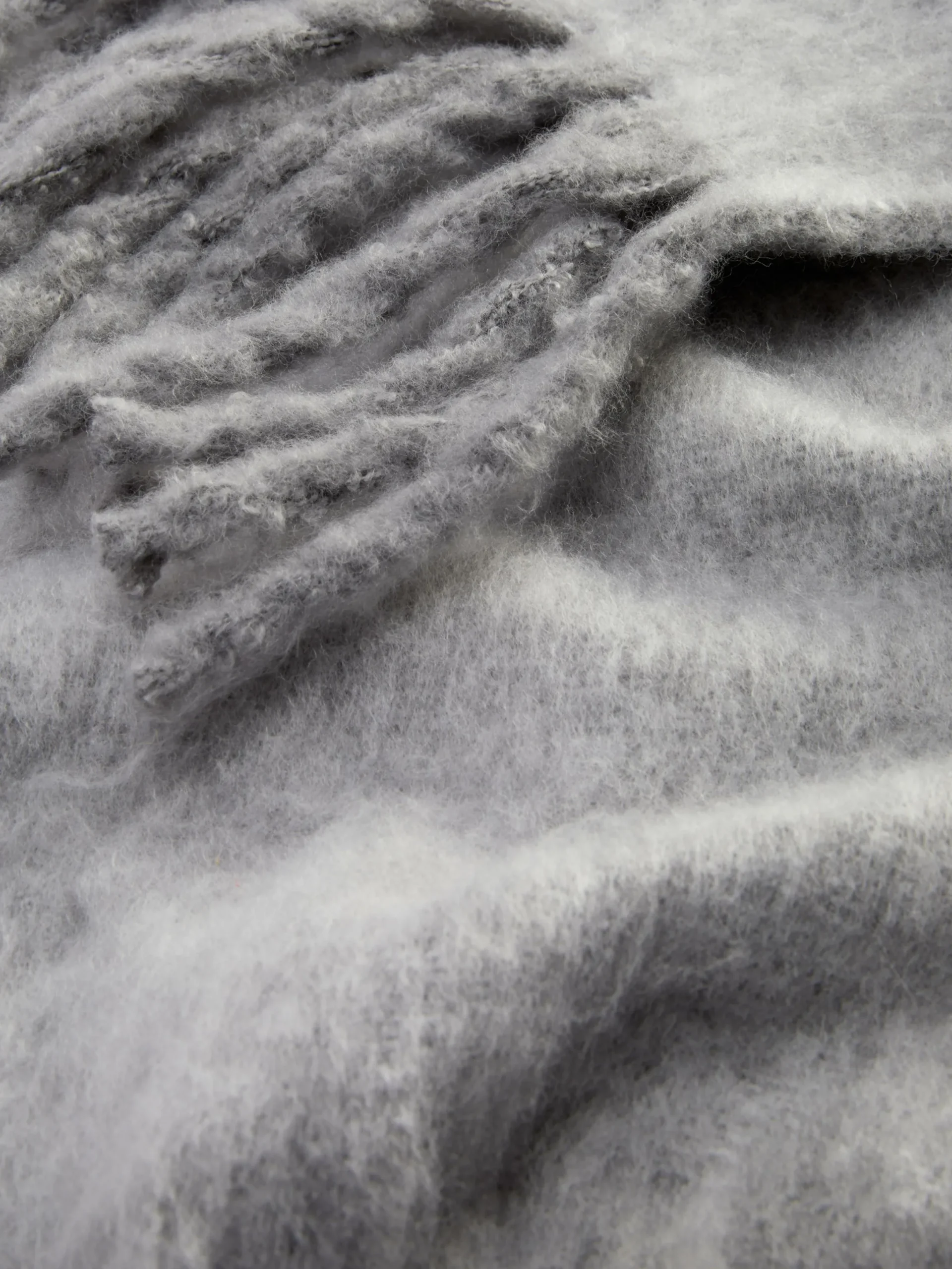 Mujer Primark Gorros, Sombreros, Guantes Y Bufandas|Bufanda Cepillada Con Borlas