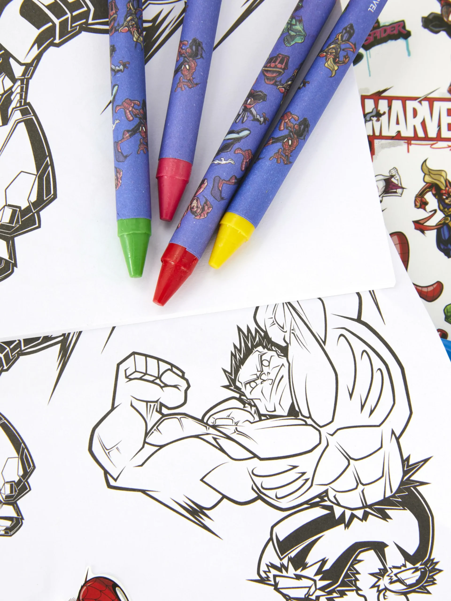 Niños Primark Manualidades|Juego Para Colorear De Los Vengadores De Marvel